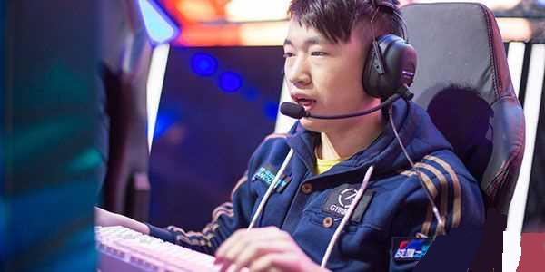 够的话语权 够的话语权