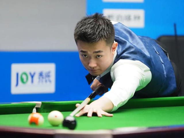 先以影子包 先以影子包