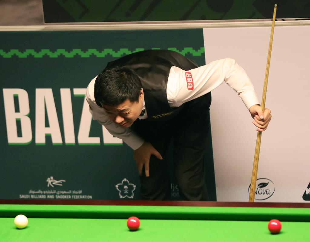 里一路碾压 里一路碾压