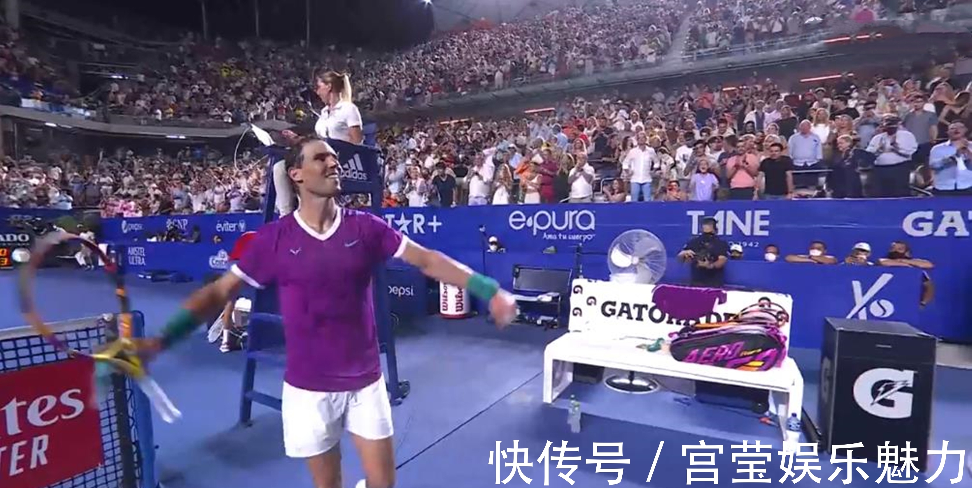 在现代足球 在现代足球