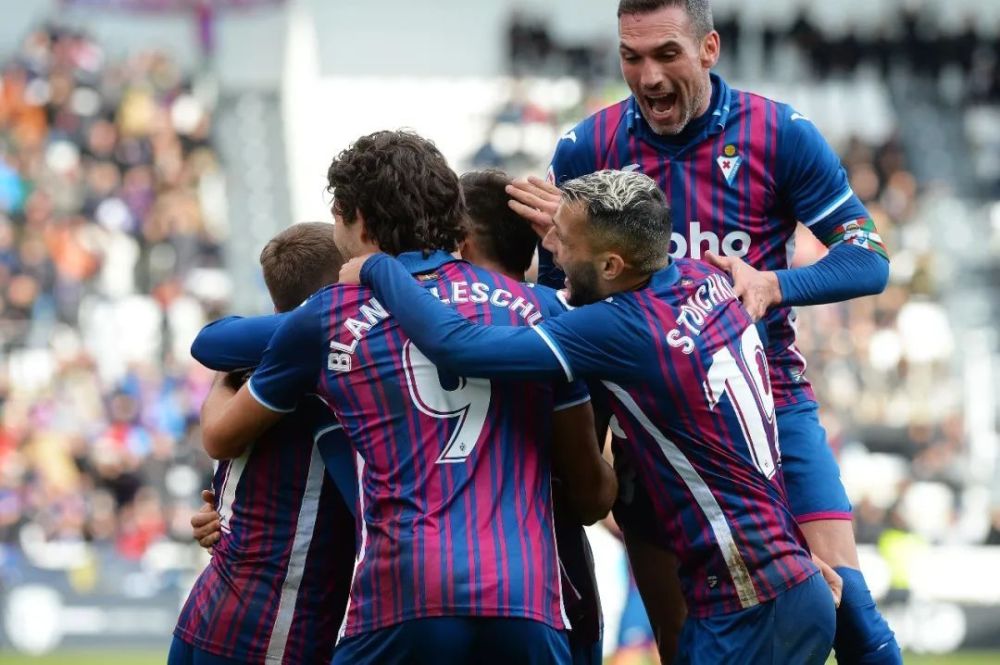 他们在后续 他们在后续