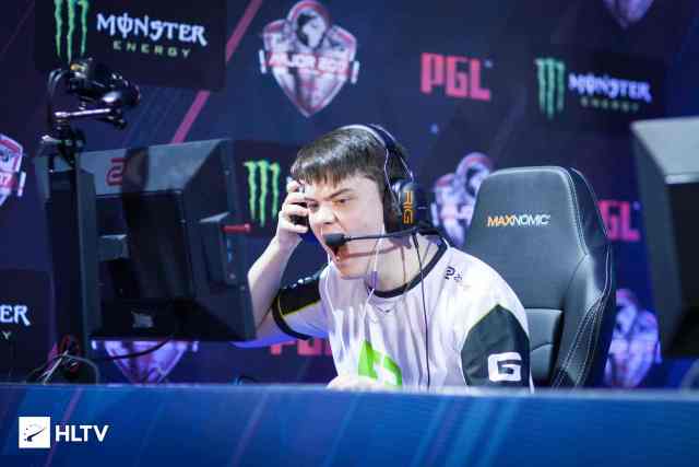 通过结构化 通过结构化